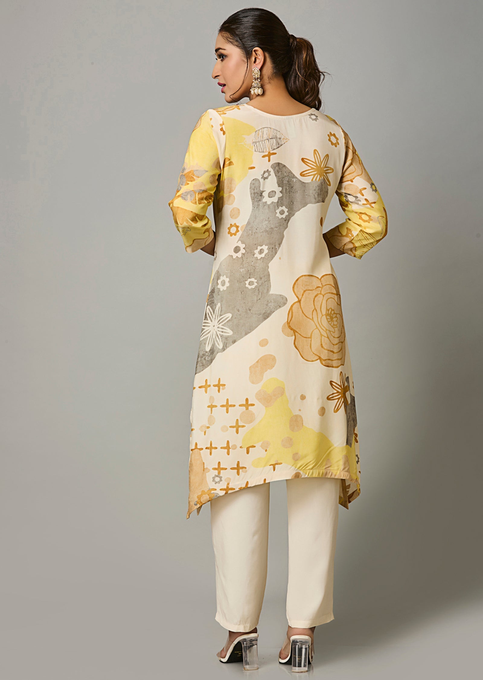 Cream Dola Silk Straight Cut Suit