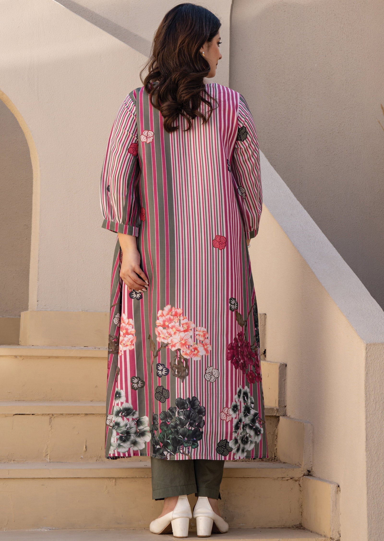 Mehndi Green Cotton Straight Cut Kurti Set