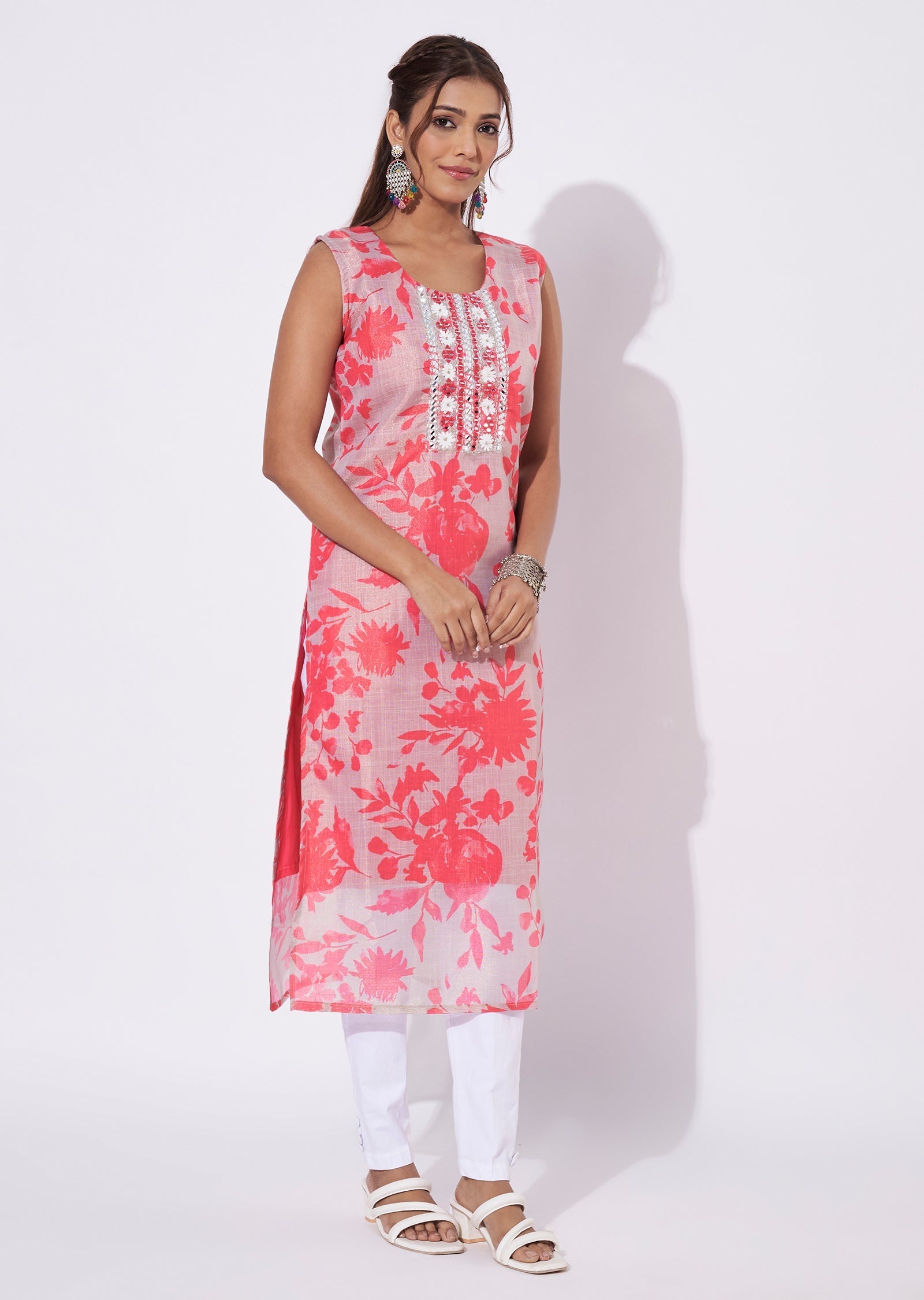 Coral Tissue Straight Cut