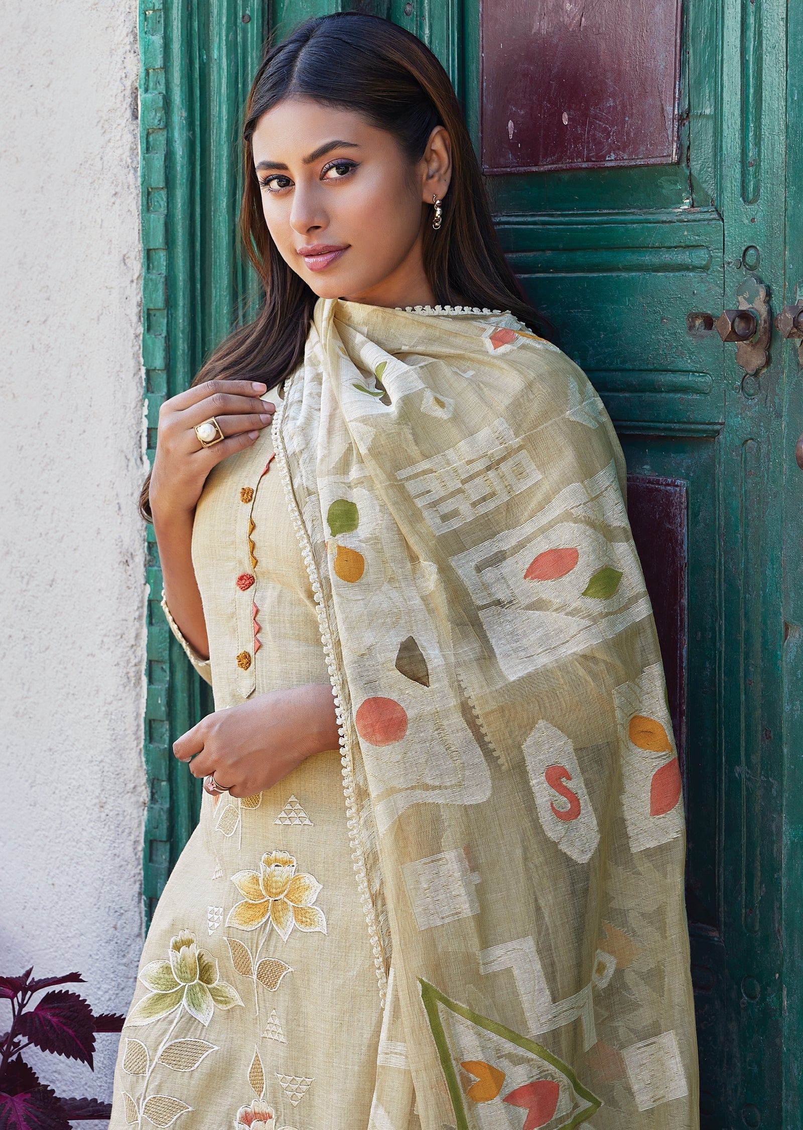 Beige Chanderi Straight cut kurti Set