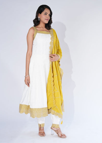 Cream Mul Chanderi Anarkali Suit
