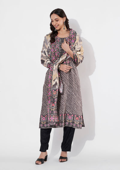 Mouse Muslin Straight cut suit