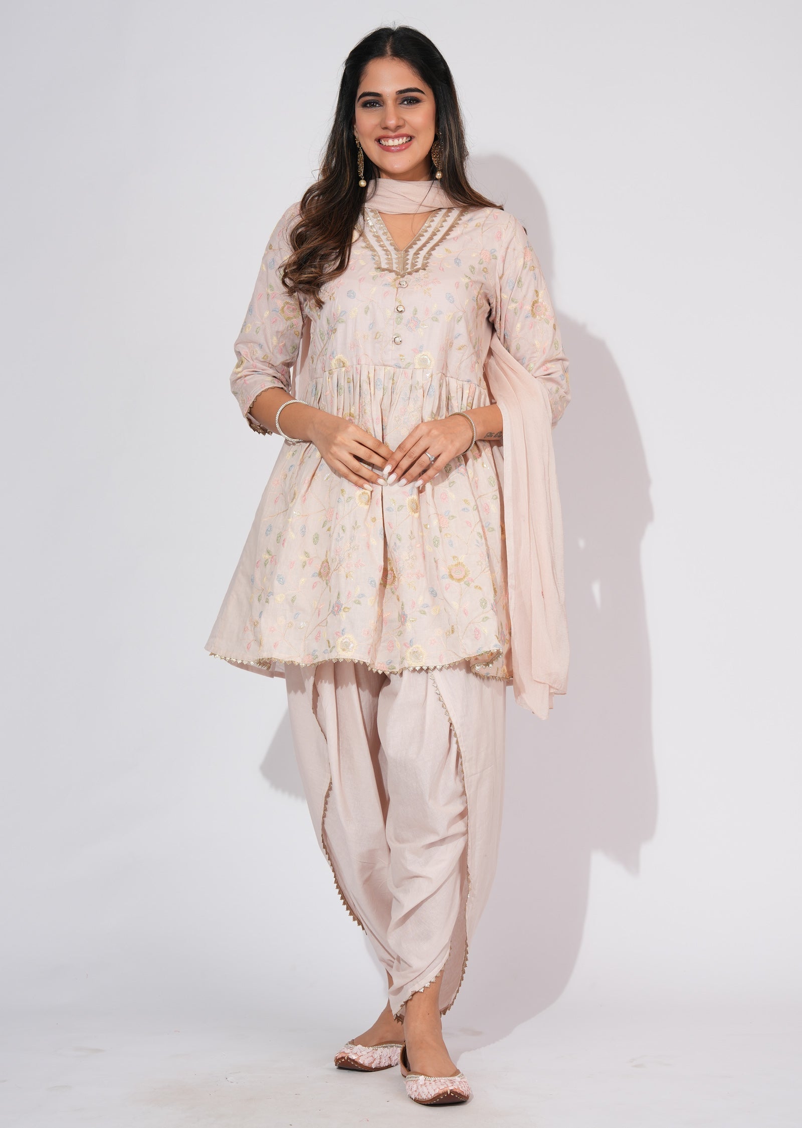 Short kali with dhoti pants suit
