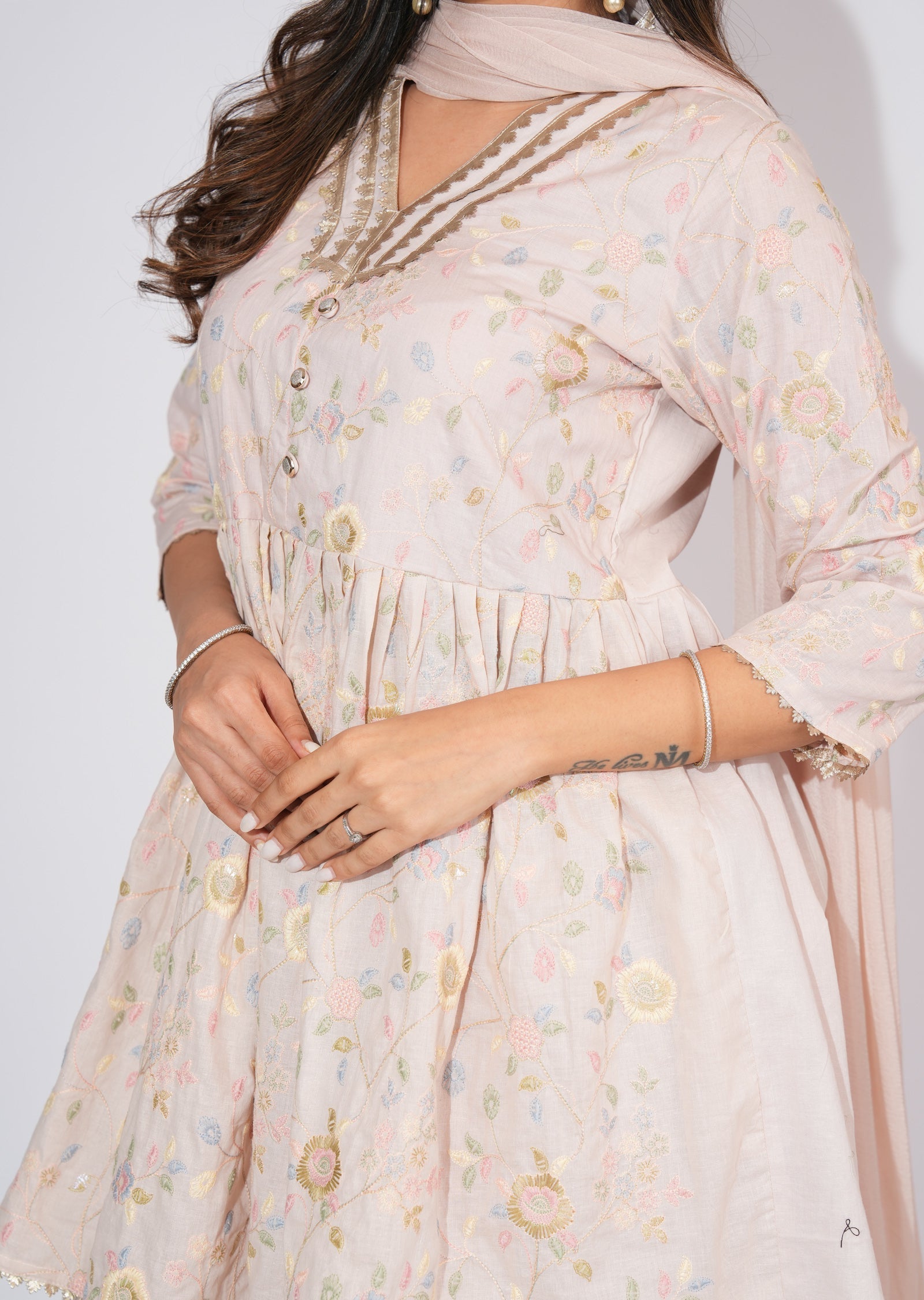 Short kali with dhoti pants suit