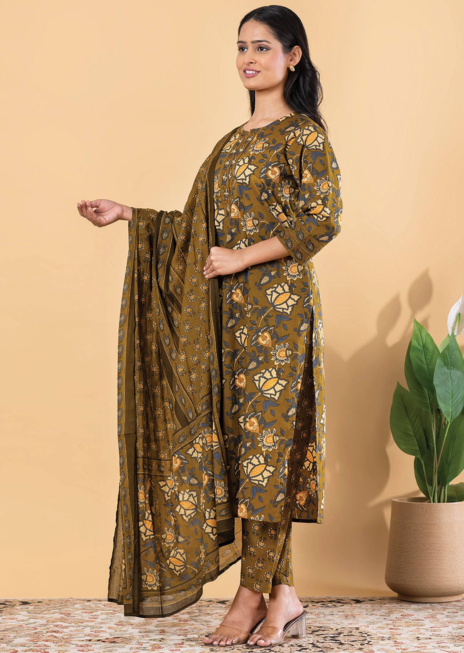 Mehndi Green Cotton Straight cut suit