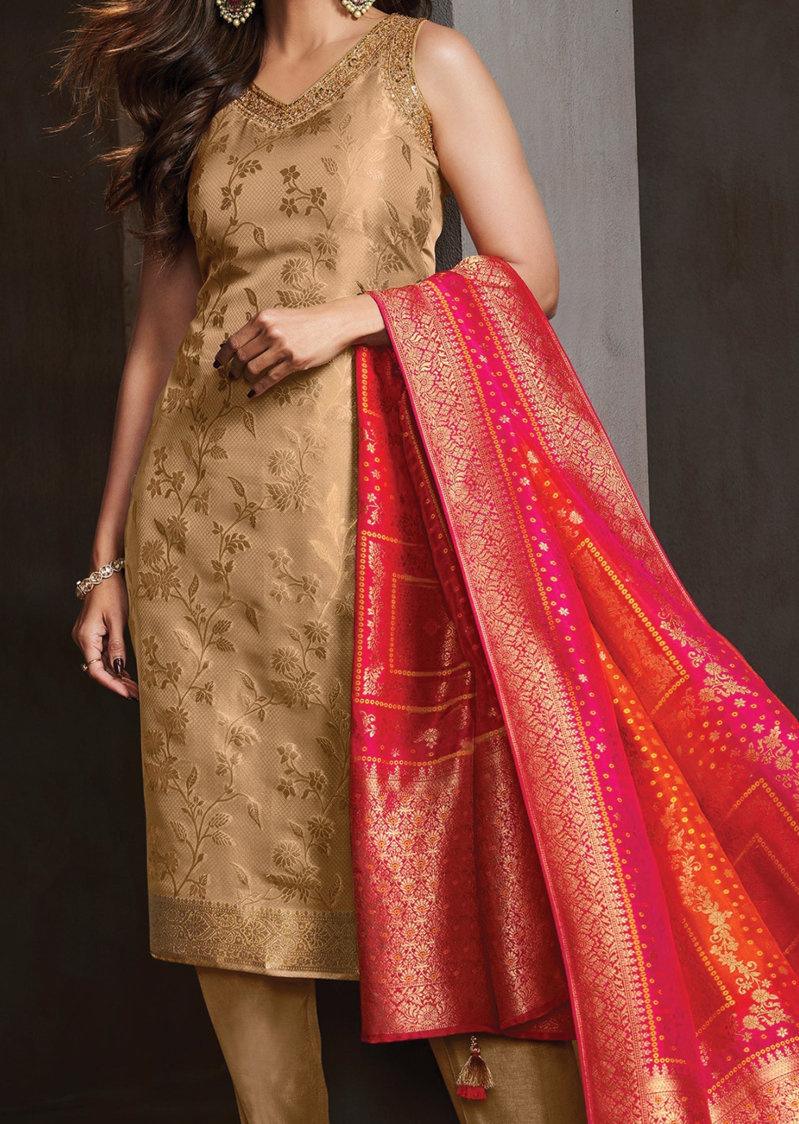 Beige Tissue Straight cut suit