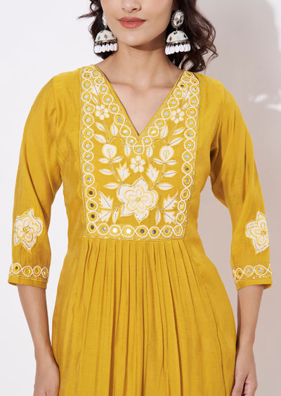 Yellow Russian Silk Straight cut set