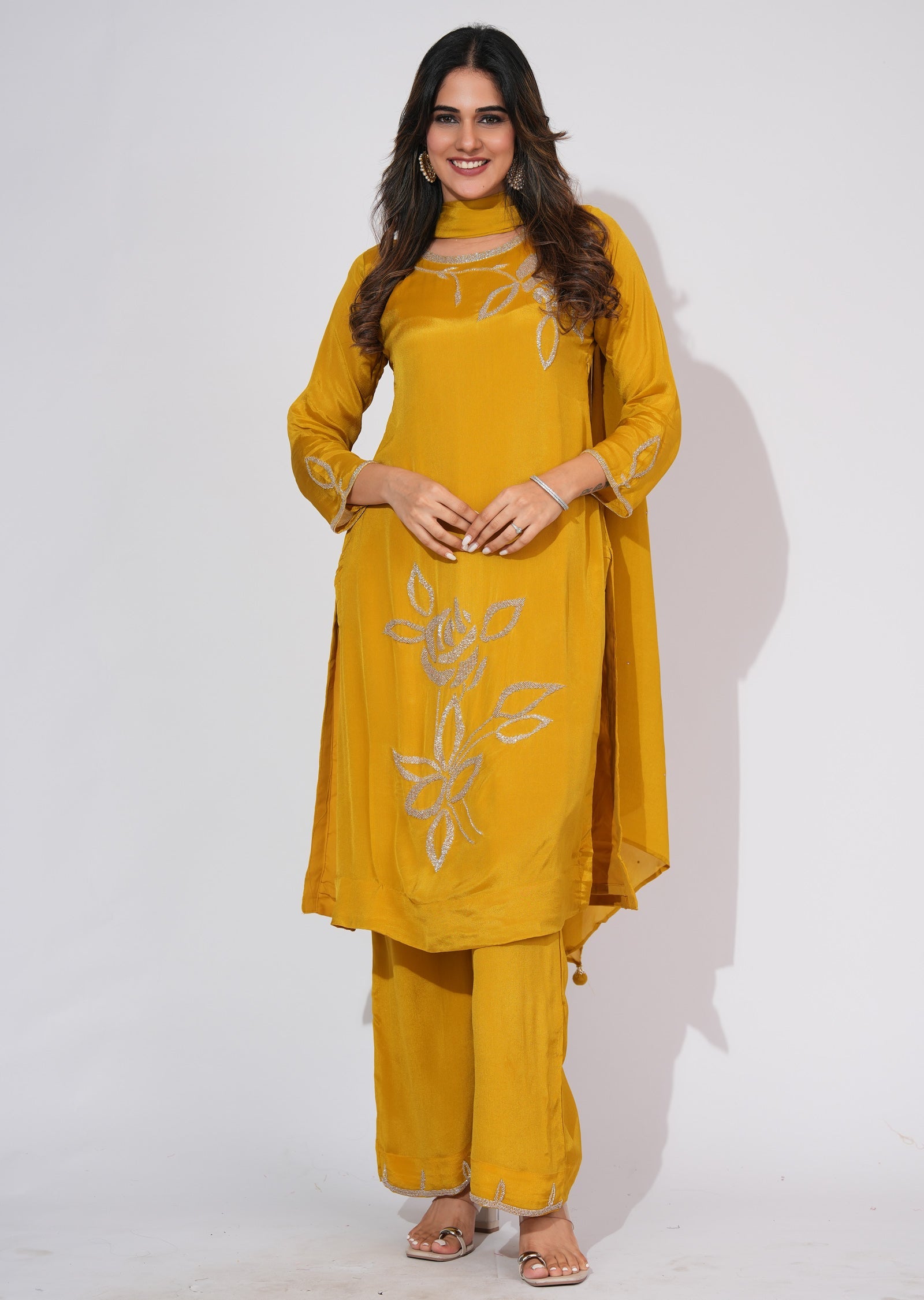Mustard Chinnon Straight cut suit