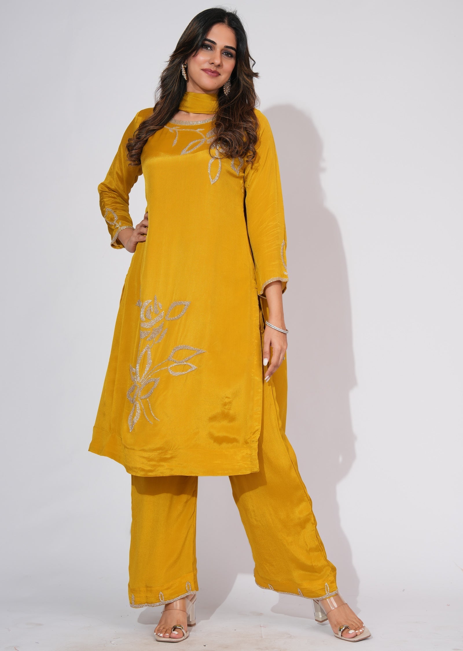 Mustard Chinnon Straight cut suit