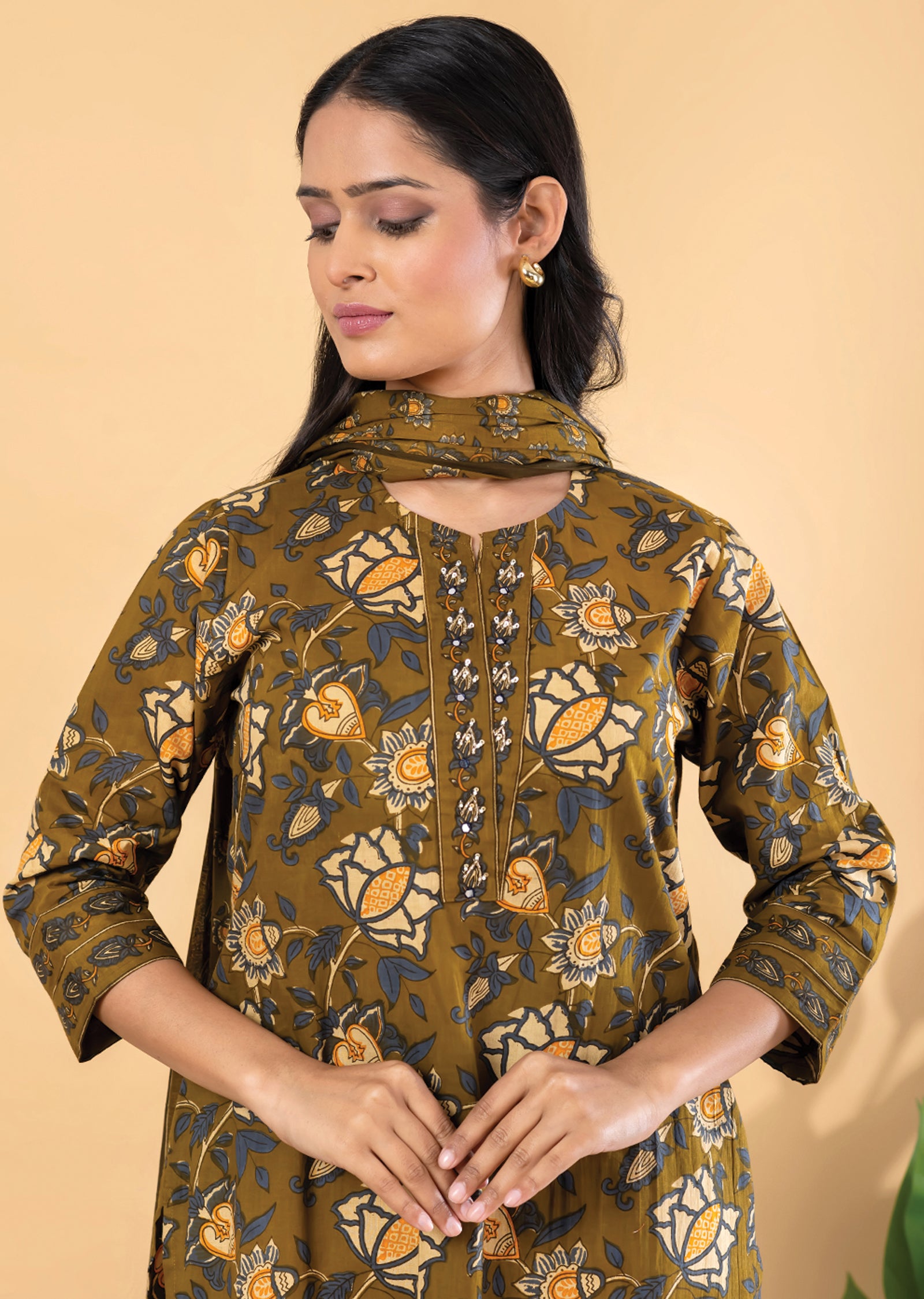 Mehndi Green Cotton Straight cut suit