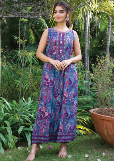 Muslin Embroidered Fusion/Indo-Western Set