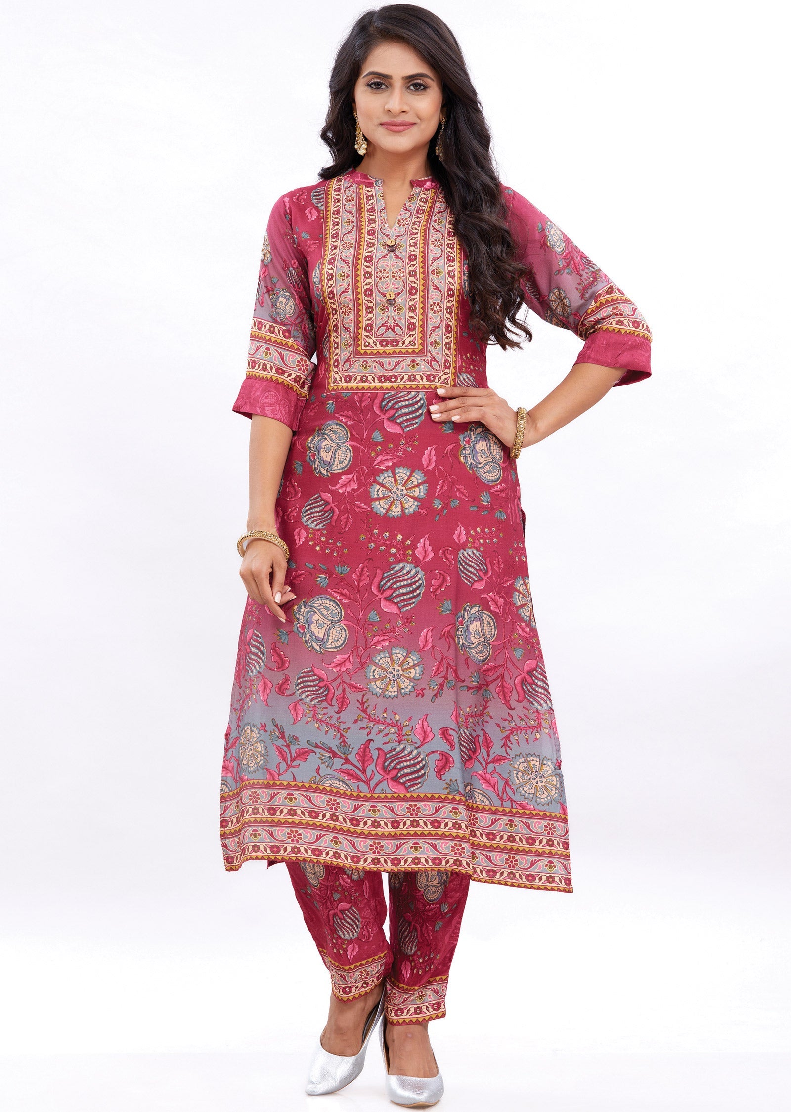 Magenta Muslin Kurti Set with Cut Dana & Beads