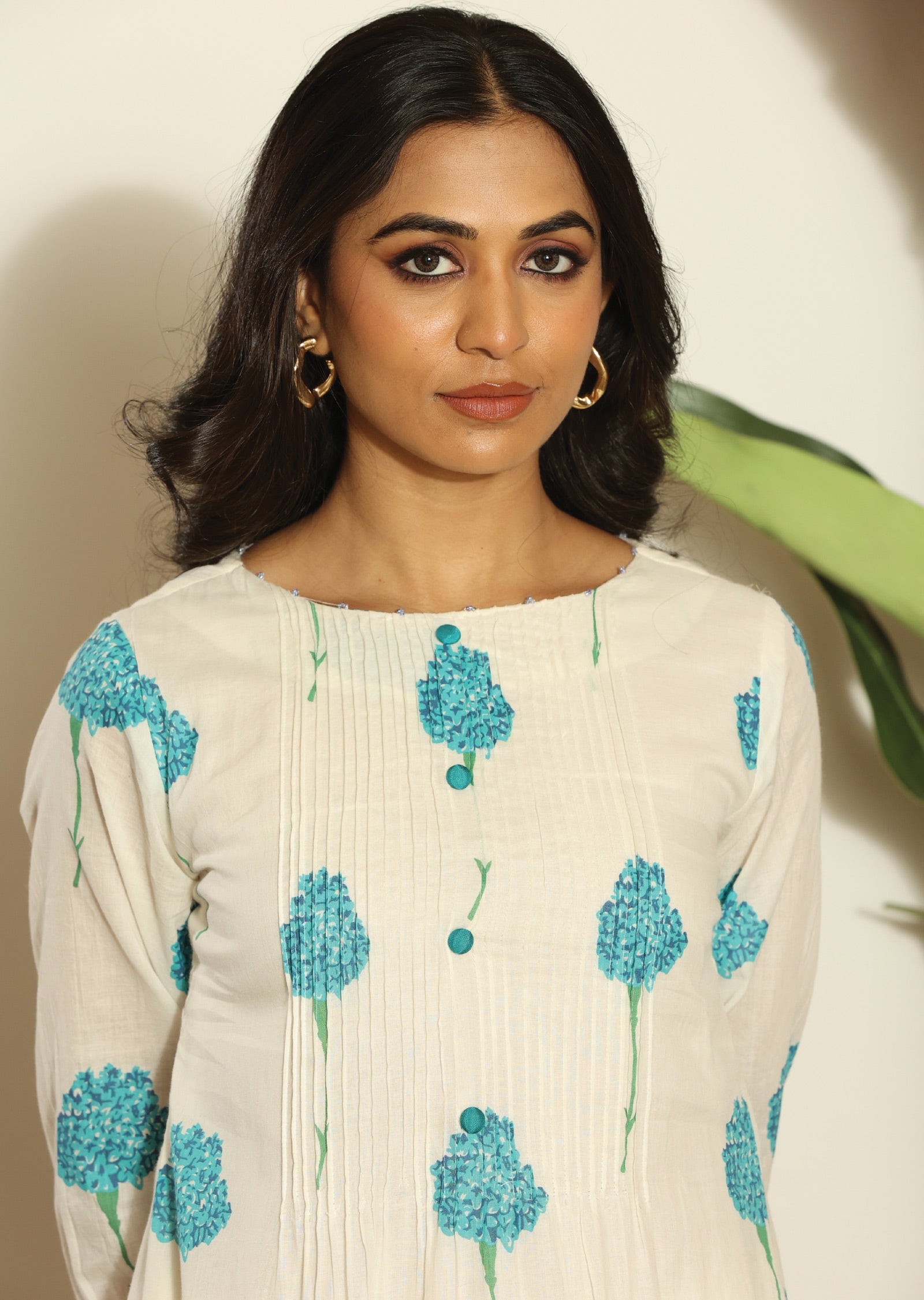 Off White Cotton Straight Cut Kurti Set