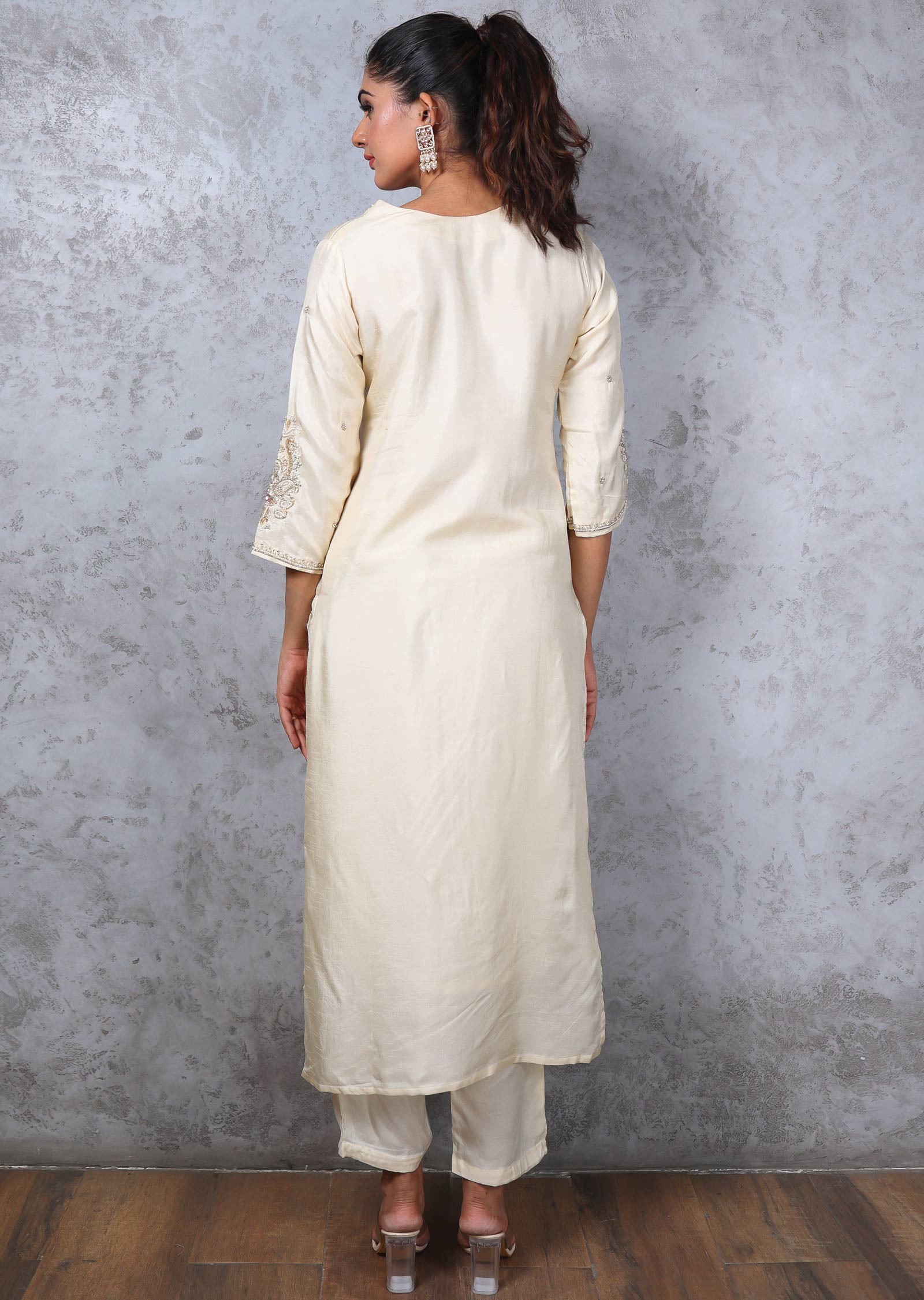 Cream Silk Straight cut suit