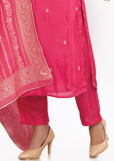 Rani Pink Muslin Kurti with Zari & Dupatta