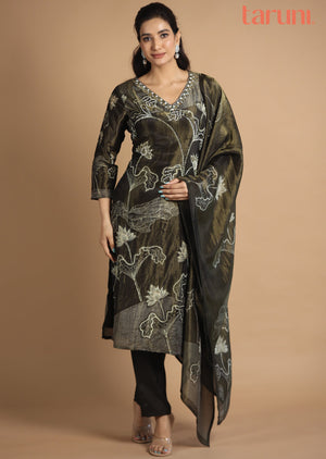 Black Tissue Silk Straight Cut Suits