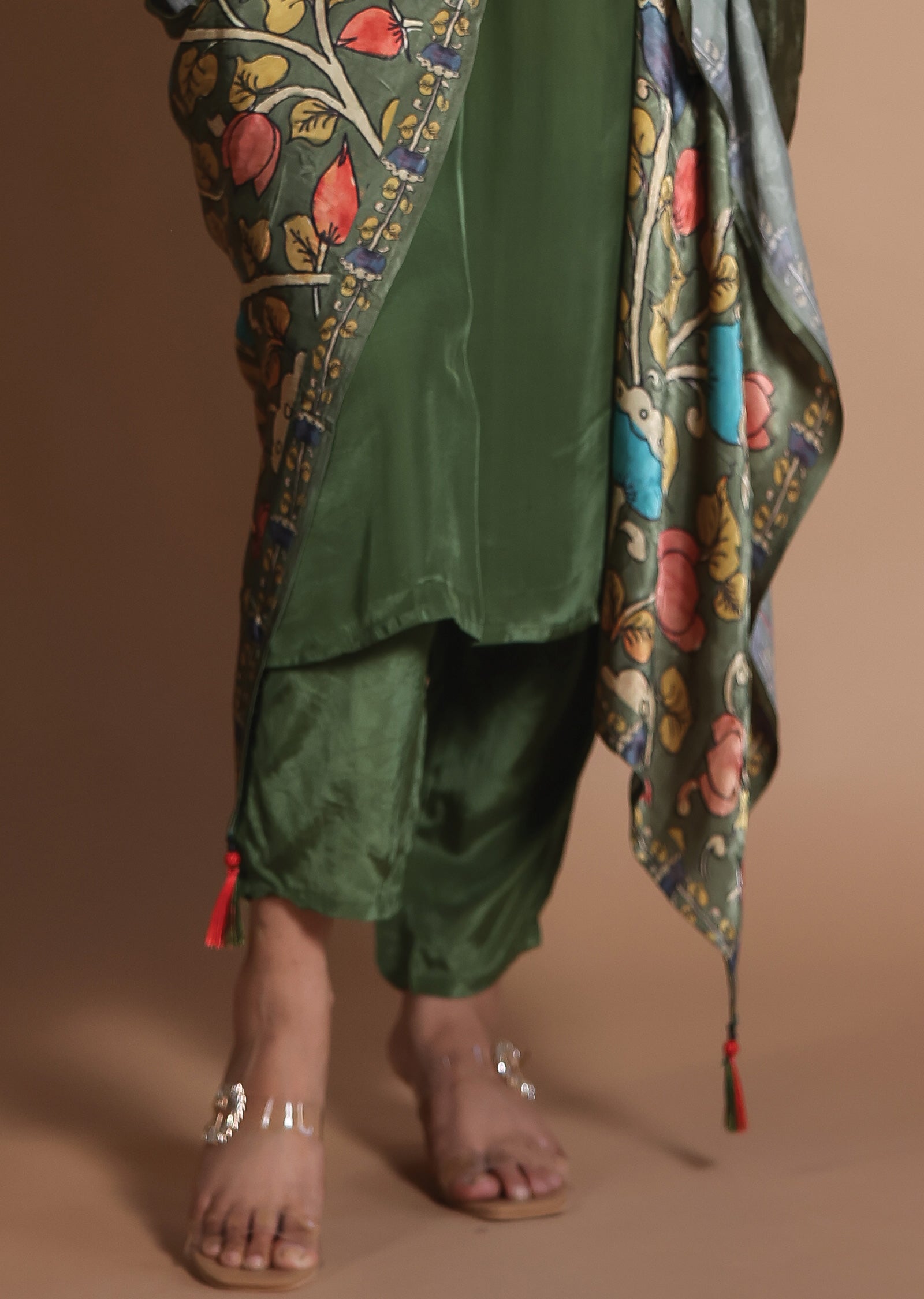 Mehendi Green Crepe Straight Cut suit