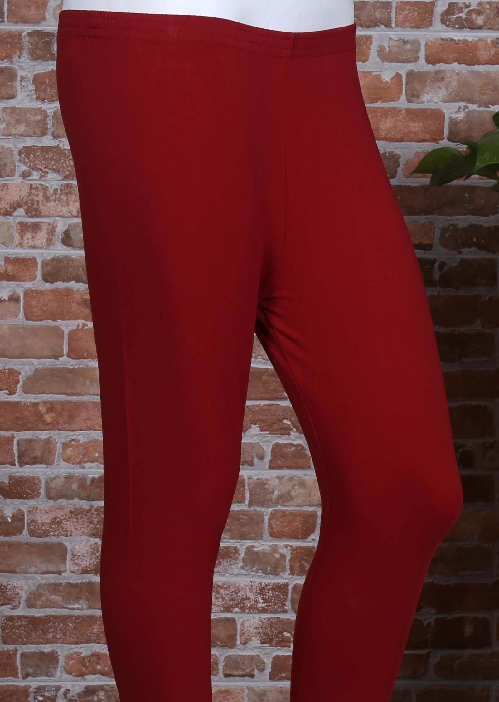 Reddish maroon Lycra leggings